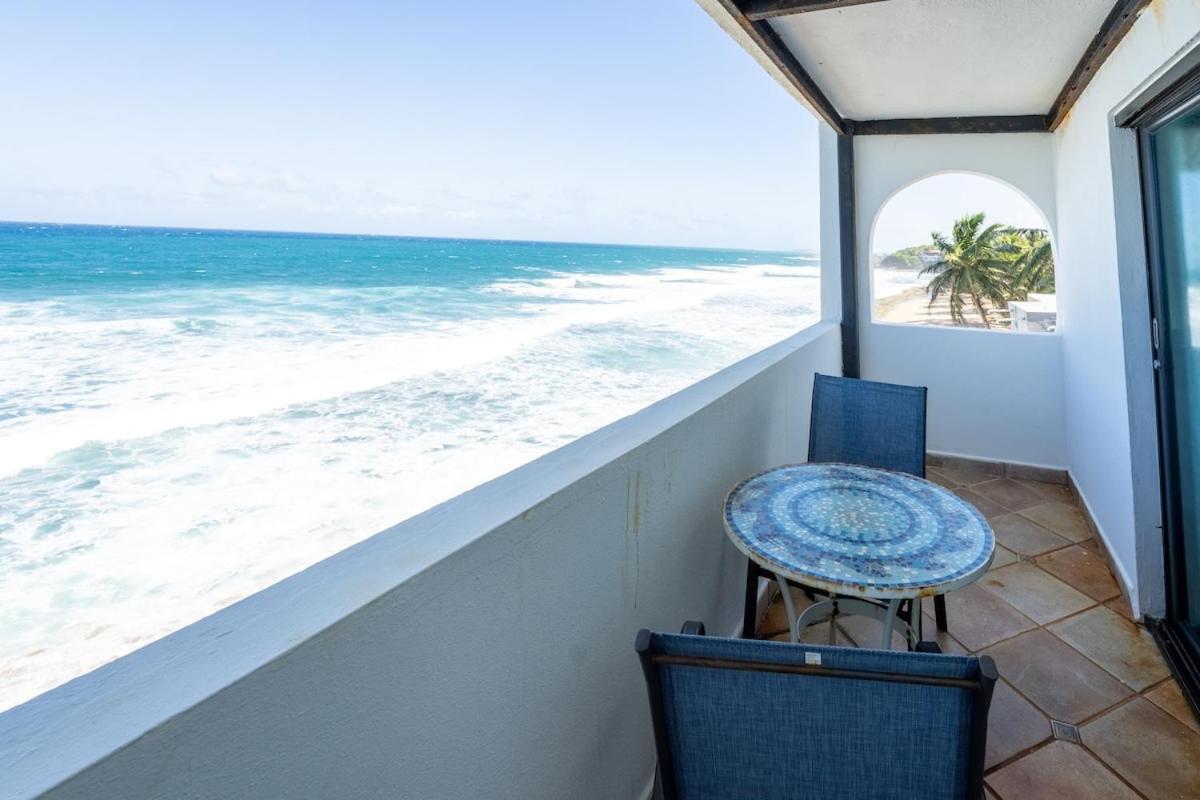 דוראדו 4 Bedroom Kikita Beach Villa Oceanfront W Pool מראה חיצוני תמונה